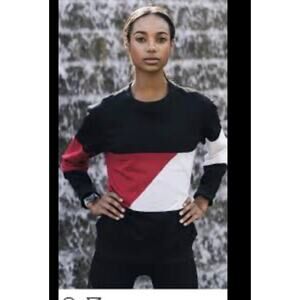 ZYIA Active Colorblock Sweatshirt Medium